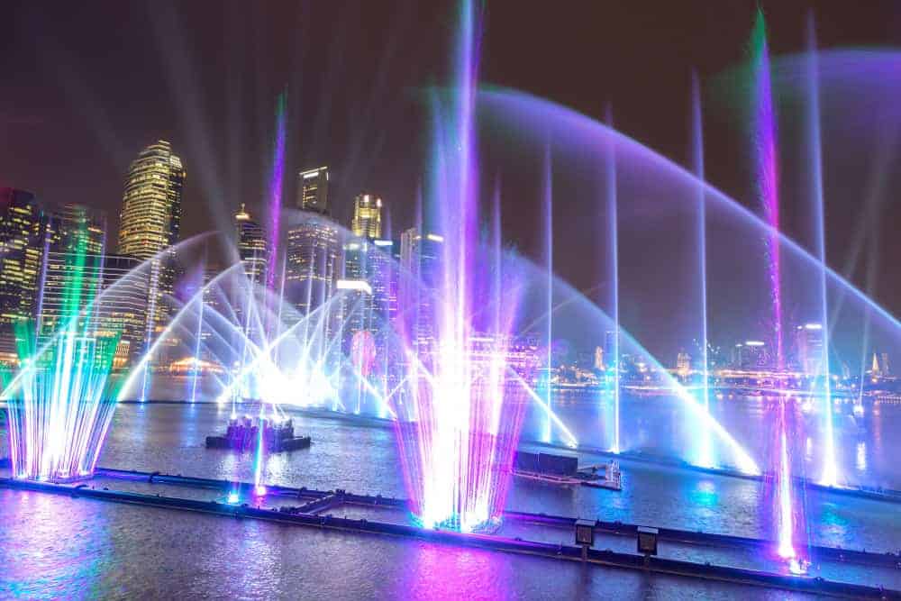 Spectra light show, Marina Bay Sands - Shutterturf