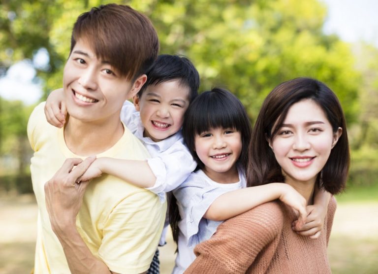 Family photoshoot in Singapore - Shutterturf