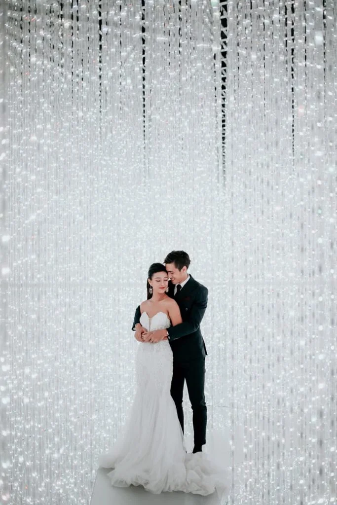 Wedding Photoshoot Locations in Singapore + ArtScience Museum