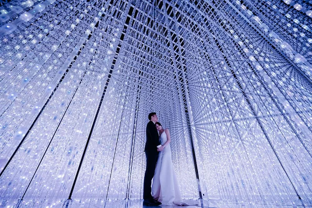 Wedding Photoshoot Locations in Singapore + ArtScience Museum